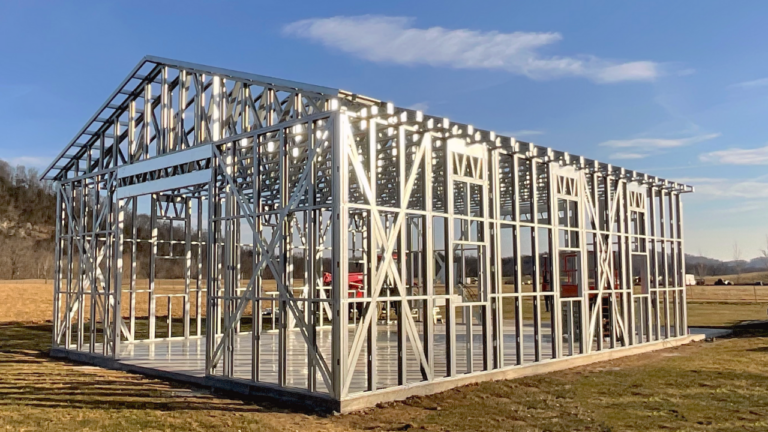 Single-story residential metal framing structure
